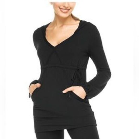 SPANX CINCHIT BLACK HOODIE - Picture 1 of 4